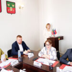 Отсутствие флуктуаций и устойчивая редукция